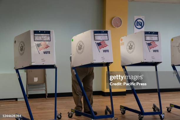 People seen voting at a polling station in the Bronx on election day of November 8.