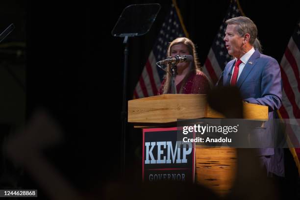 Brian Posner Photos and Premium High Res Pictures - Getty Images