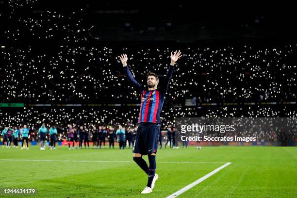 Gerard Pique of FC Barcelona thanks the FC Barcelona supporters for his last game during the La Liga Santander match between FC Barcelona v UD...