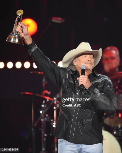 The 56th Annual CMA Awards, Country Musics Biggest Night, hosted by Luke Bryan and Peyton Manning, airs LIVE from Nashville WEDNESDAY, NOV. 9 , on...