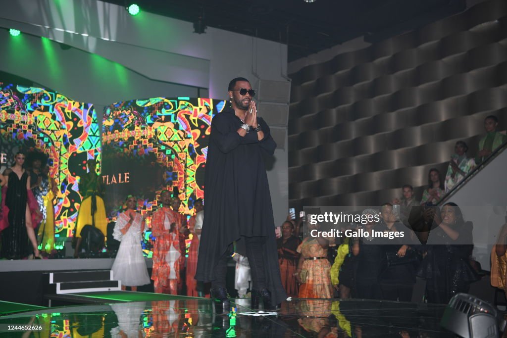 David Tlale At The David Tlale Spring Summer 2022 23 Collection News david-tlale-at-the-david-tlale-spring-summer-2022-23-collection-news