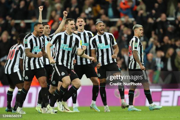 Newcastle United's players celebrates after winning the penalty shootout during the Carabao Cup Third Round match between Newcastle United and...