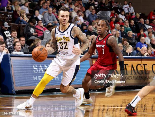 November 10: Gabe York of the Fort Wayne Mad Ants drives to the basket past Jamaree Bouyea of the Sioux Falls Skyforce at the Sanford Pentagon on...