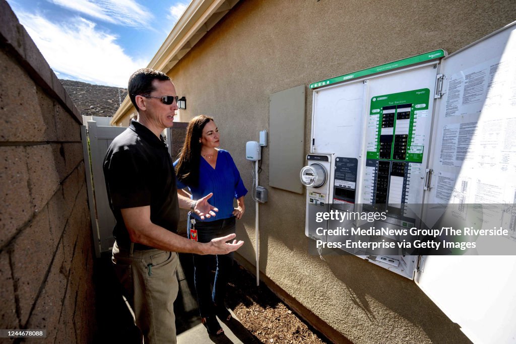 Microgrid will let these Menifee homes keep lights on during outages