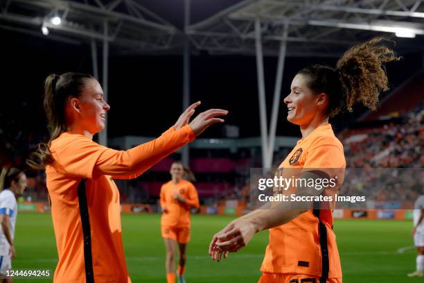 Dominique Janssen of Holland Women celebrates 2-0 with Romee Leuchter of Holland Women during the International Friendly Women match between Holland...