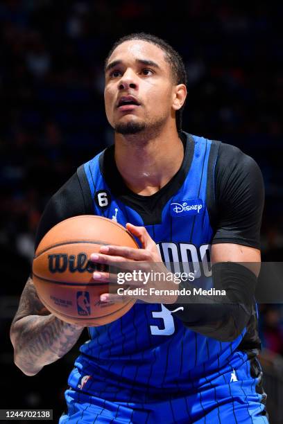 Chuma Okeke of the Orlando Magic prepares to shoot a free throw against the Phoenix Suns on November 11, 2022 at Amway Center in Orlando, Florida....