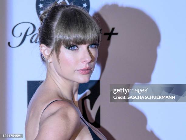 Singer-songwriter Taylor Swift poses on the red carpet upon arrival for the 2022 MTV Europe Music Awards in Düsseldorf, on November 13, 2022.