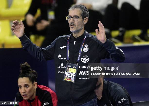 Spain's head coach Jose Ignacio Prades Pons reacts during the 2nd round, group II match between Netherlands and Spain during the Women's EHF Handball...