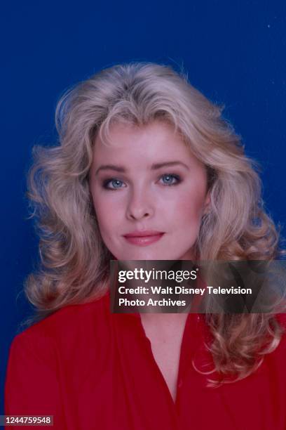 Faye Grant Photos and Premium High Res Pictures - Getty Images