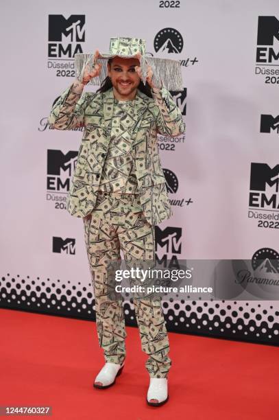 November 2022, North Rhine-Westphalia, Duesseldorf: Riccardo Simonetti arrives for the MTV Europe Music Awards at the PSD Bank Dome. The awards are...