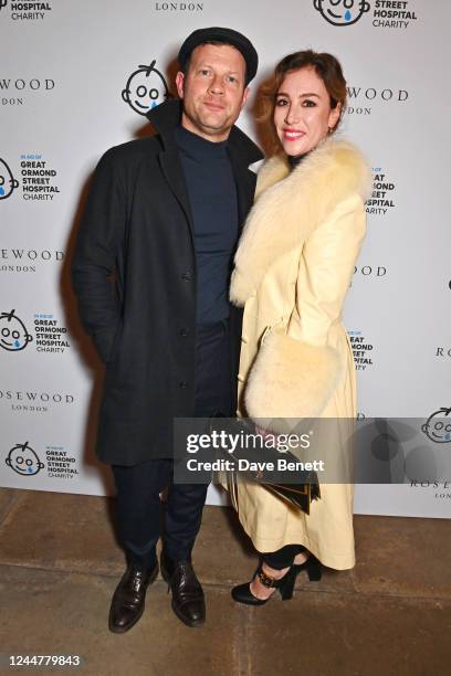 Dermot O'Leary and Dee Koppang O'Leary attend the Rosewood London Christmas Courtyard Party 2022 on November 14, 2022 in London, England.