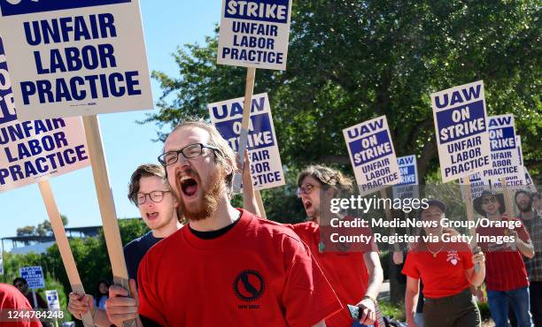 Irvine, CA Justin Keever a teaching assistant and 6th year Visual Studies PhD candidate, pickets with dozens of academic employees at UC Irvine on...