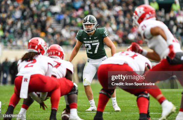 Michigan State Spartans linebacker Cal Haladay prepares for the snap during a college football game between the Michigan State Spartans and Rutgers...