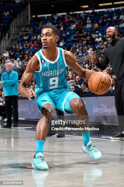 Theo Maledon of the Charlotte Hornets drives to the basket during the game against the Orlando Magic on November 14, 2022 at Amway Center in Orlando,...