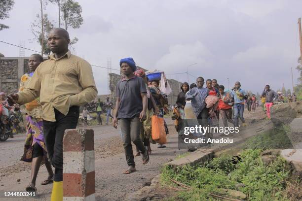 Citizens, fleeing the conflicts in the Kanyarushinya region, arrives in the city of Goma as the clashes between Congolese army and M23 rebels...