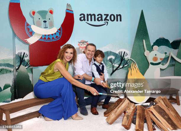 Cristina Bernal and Alan Tacher attend Amazon's "Comparte la Aventura" event on November 15, 2022 in Miami, Florida.