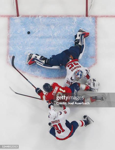 Nick Cousins of the Florida Panthers scores a third period goal past goaltender Darcy Kuemper of the Washington Capitals at the FLA Live Arena on...