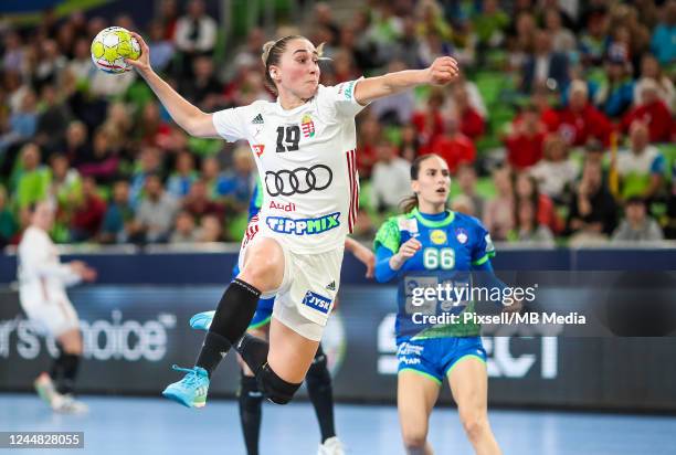 Csenge Kuczora of Hungary shoots at goal during the EHF European Women's Handball main round Group I match between Hungary and Slovenia at Arena...