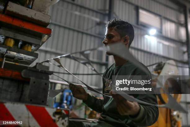 Factory Cook 46 Efficient Cookstove Stock Photos, High-Res Pictures, and Images ...