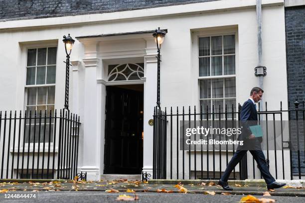 Jeremy Hunt, UK chancellor of the exchequer, departs 11 Downing Street to present the Autumn Statement at Parliament, in London, UK, on Thursday,...