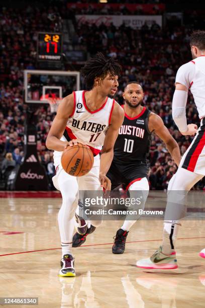 Shaedon Sharpe of the Portland Trail Blazers dribbles the ball during the game against the Houston Rockets on October 28, 2022 at the Moda Center...