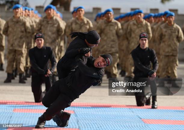Coast Guard Graduation Photos and Premium High Res Pictures - Getty Images