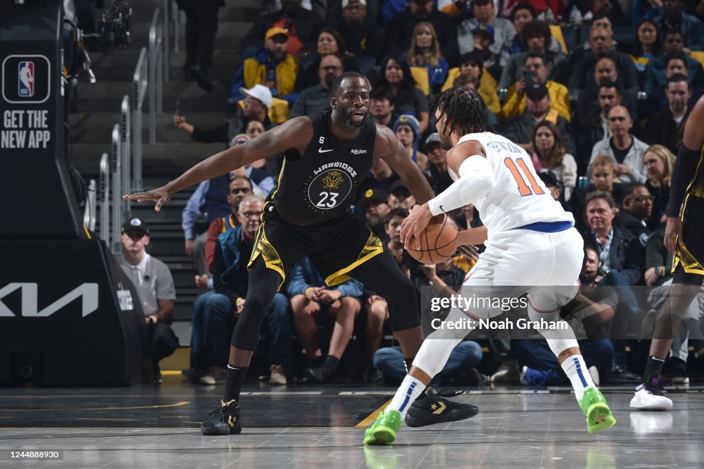 New York Knicks v Golden State Warriors