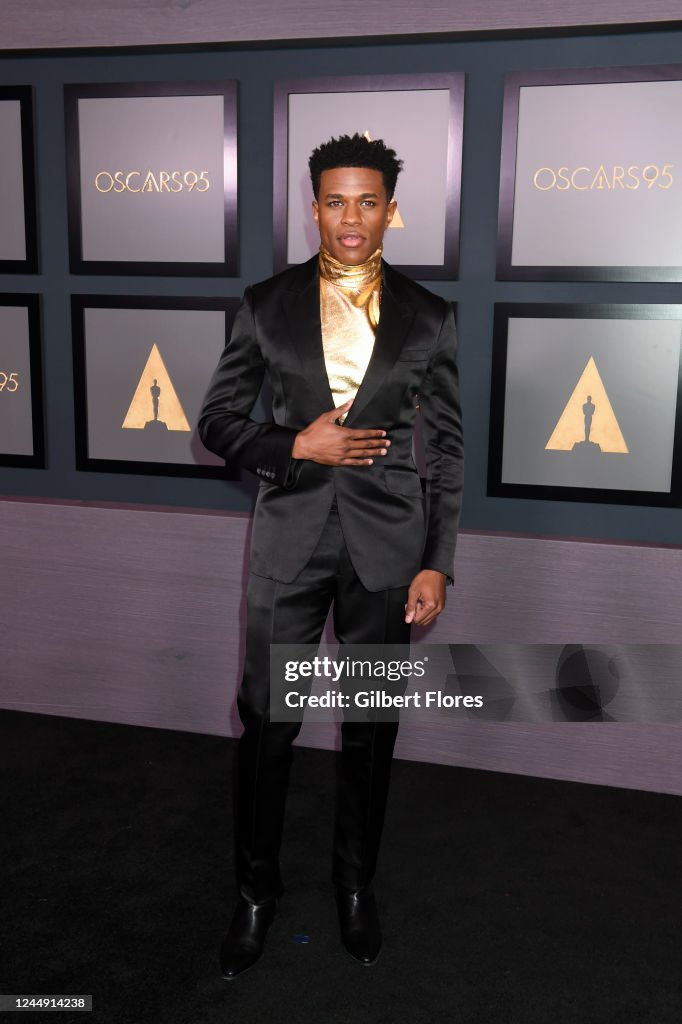 https://media.gettyimages.com/id/1244914238/photo/the-academys-13th-governors-awards-arrivals.jpg?s=1024x1024&w=gi&k=20&c=xcaKCEhSJ2xec7gM2j-12XrfN9ICVLzwYGMLc-6Sziw=