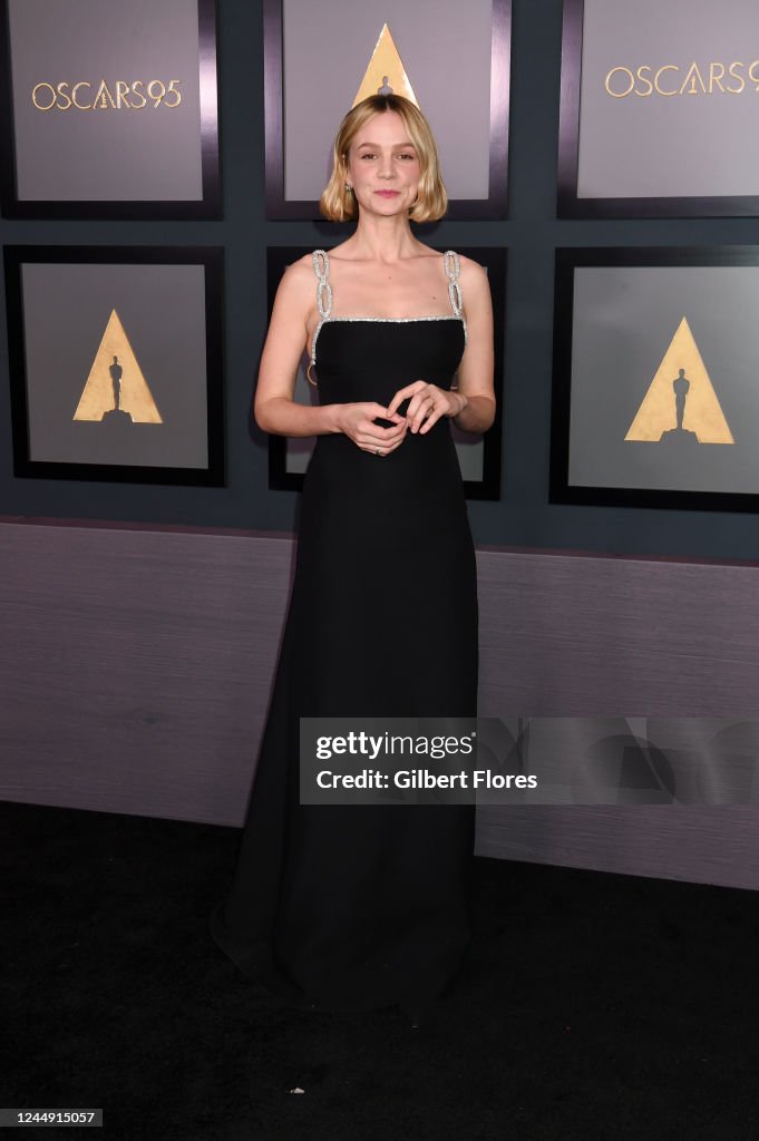 https://media.gettyimages.com/id/1244915057/photo/the-academys-13th-governors-awards-arrivals.jpg?s=1024x1024&w=gi&k=20&c=a9E7vLV0wutcI-gn8RGubejmzKj-M5u0gB4oIZ12uvo=