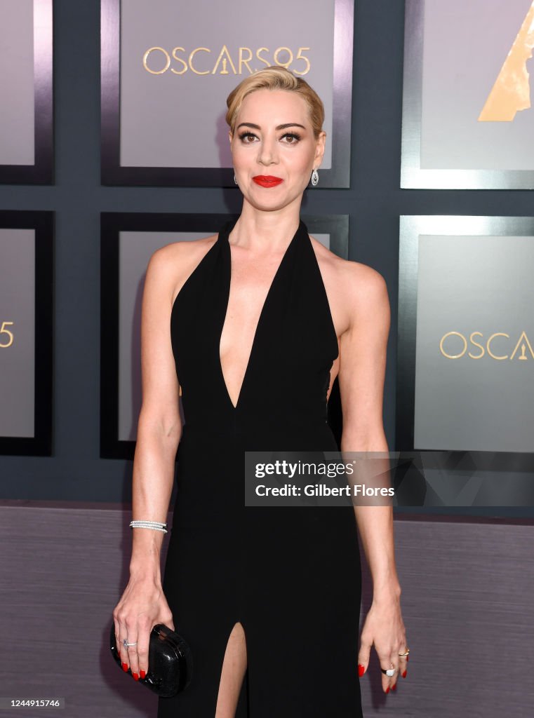 https://media.gettyimages.com/id/1244915746/photo/the-academys-13th-governors-awards-arrivals.jpg?s=1024x1024&w=gi&k=20&c=MjzTB8U44L2ZlcN603Gb2lc3ydo-F6qV8-1IpDID6gs=