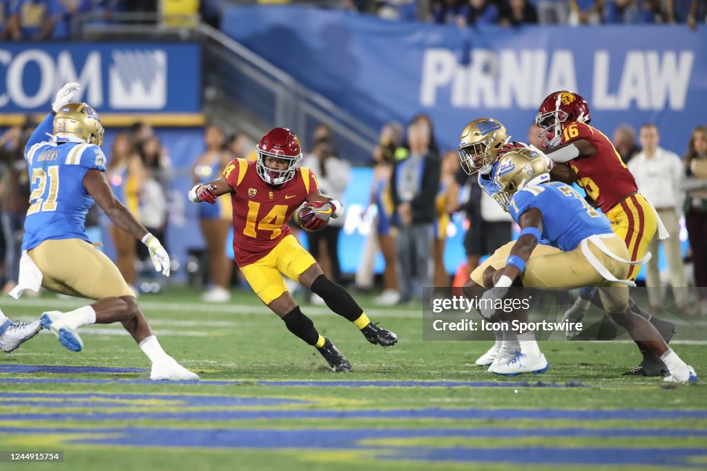 COLLEGE FOOTBALL: NOV 19 USC at UCLA