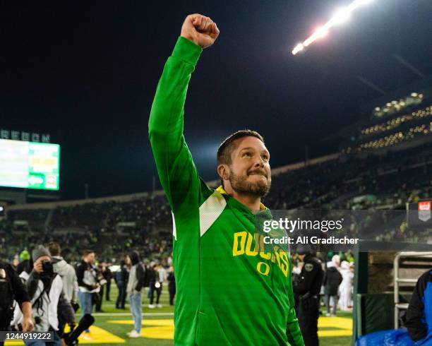 Head Coach Dan Lanning of the Oregon Ducks reacts towards the crowd after the Ducks won 20-17 over the visiting Utah Utes at Autzen Stadium on...