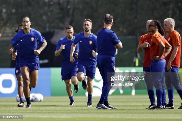 Virgil van Dijk, Vincent Janssen, Luuk de Jong Coach Louis van Gaal, assistant coach Danny Blind, assistant coach Edgar Davids during a training...