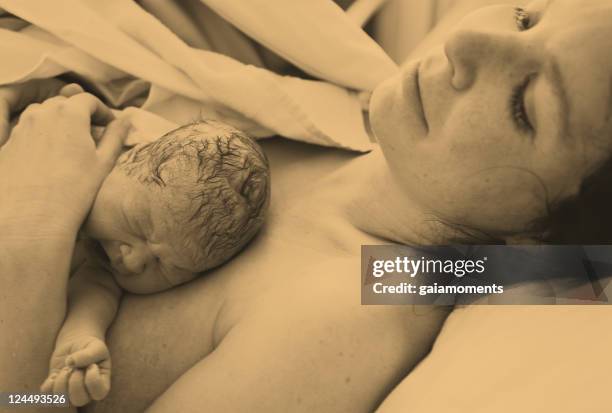 vintage-geburt - biologische uhr stock-fotos und bilder