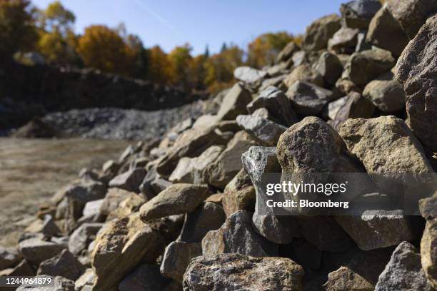 Graphite Minee 374 Graphite Mine Stock Photos, High-Res Pictures, and Images - Getty ...