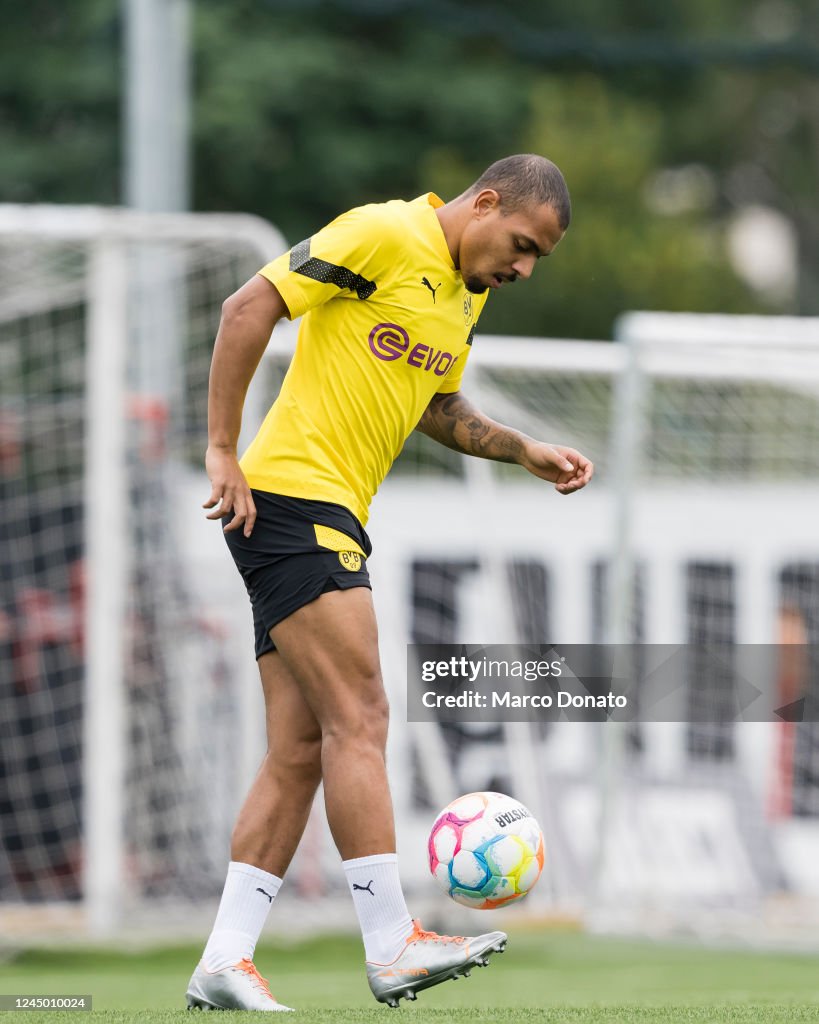 Donyell Malen Of Borussia Dortmund During Day Two Of The Borussia News Photo Getty Images Donyell Malen Of Borussia Dortmund During Day Two Of The Borussia News Photo Getty Images