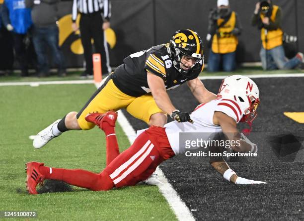 Nebraska wide receiver Marcus Washington dives into the end zone after catching a 14-yard pass during a college football game between the Nebraska...