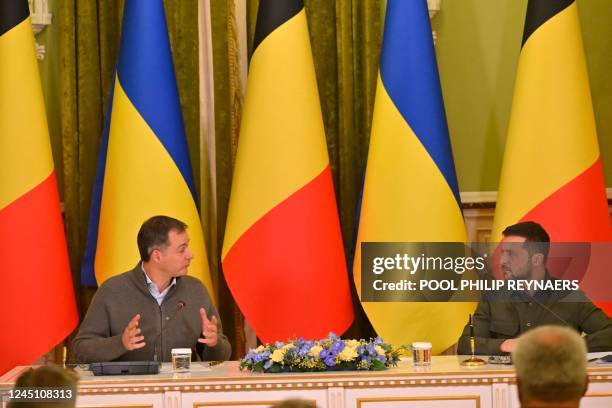 Prime Minister Alexander De Croo and Ukrainian president Volodymyr Zelensky pictured during a meeting, during a visit of the Belgian Prime Minister...