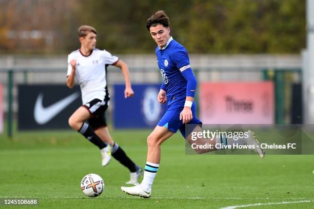 Leo Castledine of Chelsea runs with the ball during the Chelsea U18 v Fulham FC U18 Premier League match at Chelsea Training Ground on November 26,...