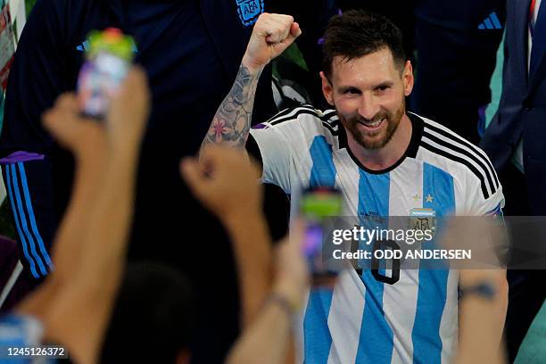 Messi Rosto Messi Smiles Photos and Premium High Res Pictures - Getty Images