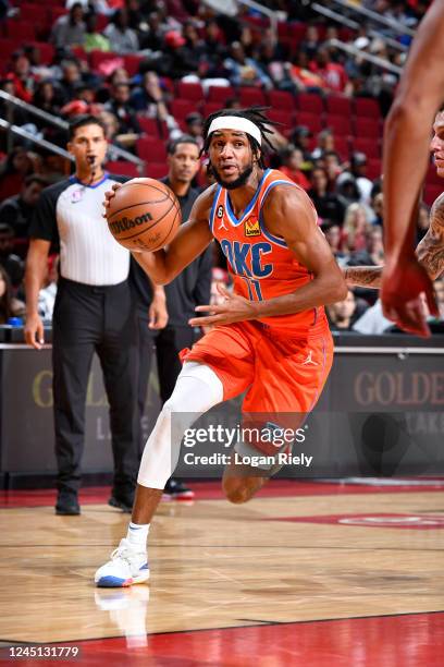 Isaiah Joe of the Oklahoma City Thunder dribbles the ball during the game against the Houston Rockets on November 26, 2022 at the Toyota Center in...