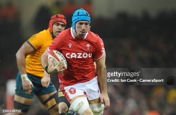 Wales Justin Tipuric breaks through during the Autumn International match between Wales and Australia at Principality Stadium on November 26, 2022 in...
