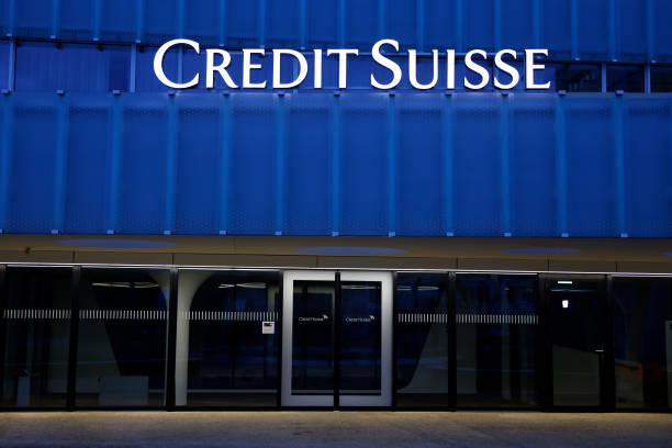 CHE: Credit Suisse AG Bank Offices Amid $88 Billion Outflows as Confidence Slumps