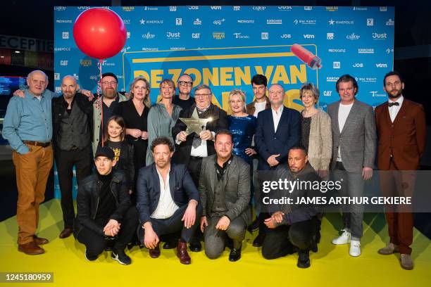 Cast pictured during the premiere of the movie 'De Zonen van Van As - De Cross', at the Kinepolis cinema in Antwerp on Monday 28 November 2022. BELGA...