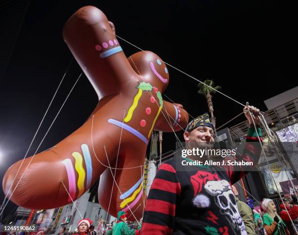 Hollywood, CA The Ginger Bread Man balloon is wrangled by members of The American Legion Auxilliary and is sponsored by MXO LifeWater during The 90th...