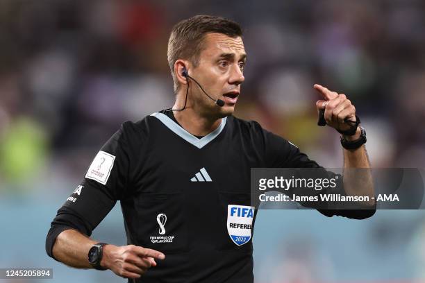 Referee Clément Turpin of France during the FIFA World Cup Qatar 2022 Group A match between Ecuador and Senegal at Khalifa International Stadium on...