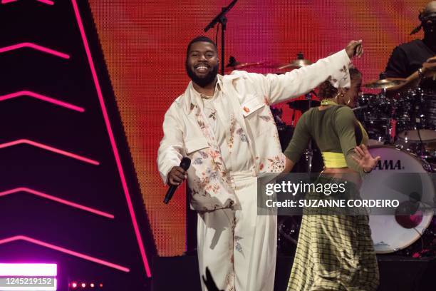 Singer Khalid performs on stage during the 2022 iHeart Jingle Ball at Dickies Arena in Fort Worth, Texas, on November 29, 2022.