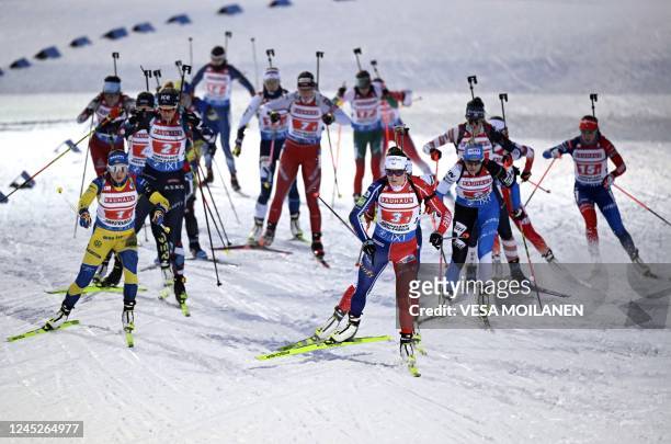 Biathletes compete during the women's 4x6km relay event of the IBU Biathlon World Cup in Kontiolahti on December 1, 2022. - Finland OUT / Finland OUT
