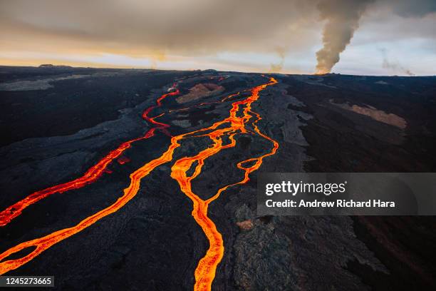 Fissure Eruption Photos And Premium High Res Pictures Getty Images fissure-eruption-photos-and-premium-high-res-pictures-getty-images
