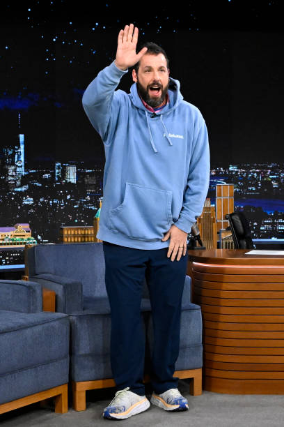 NY: NBC's "Tonight Show Starring Jimmy Fallon" with guests Adam Sandler, Greta Gerwig, Dane Cook, BABYFACE RAY